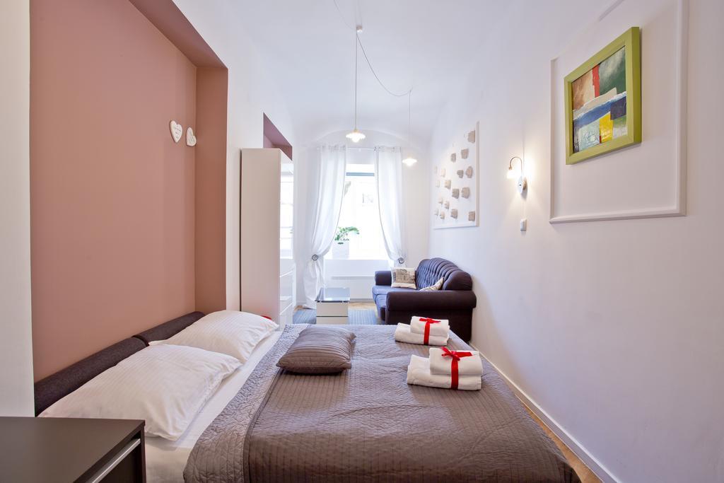 Rooms Zagreb 17 Luaran gambar
